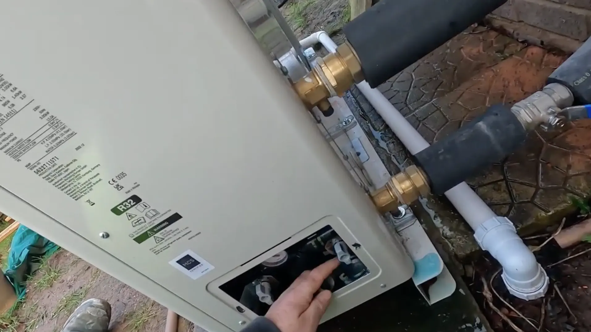 Heat Pump connection